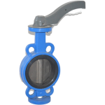 How do lugged and wafer butterfly valves differ in terms of installation?
