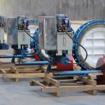 What are the advantages and disadvantages of various types of butterfly valves?